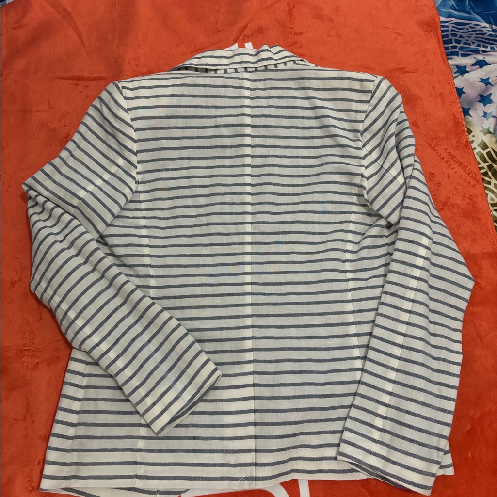 New Gap Brand Cotton Jacket Size 4 Cream With Blue Lines